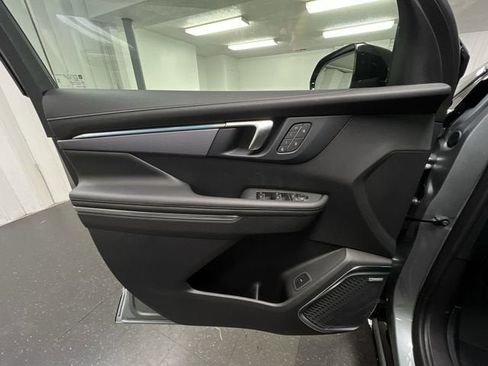 New 2026 Buick Enclave Sport Touring w/ Power Package AWD/4WD image 22