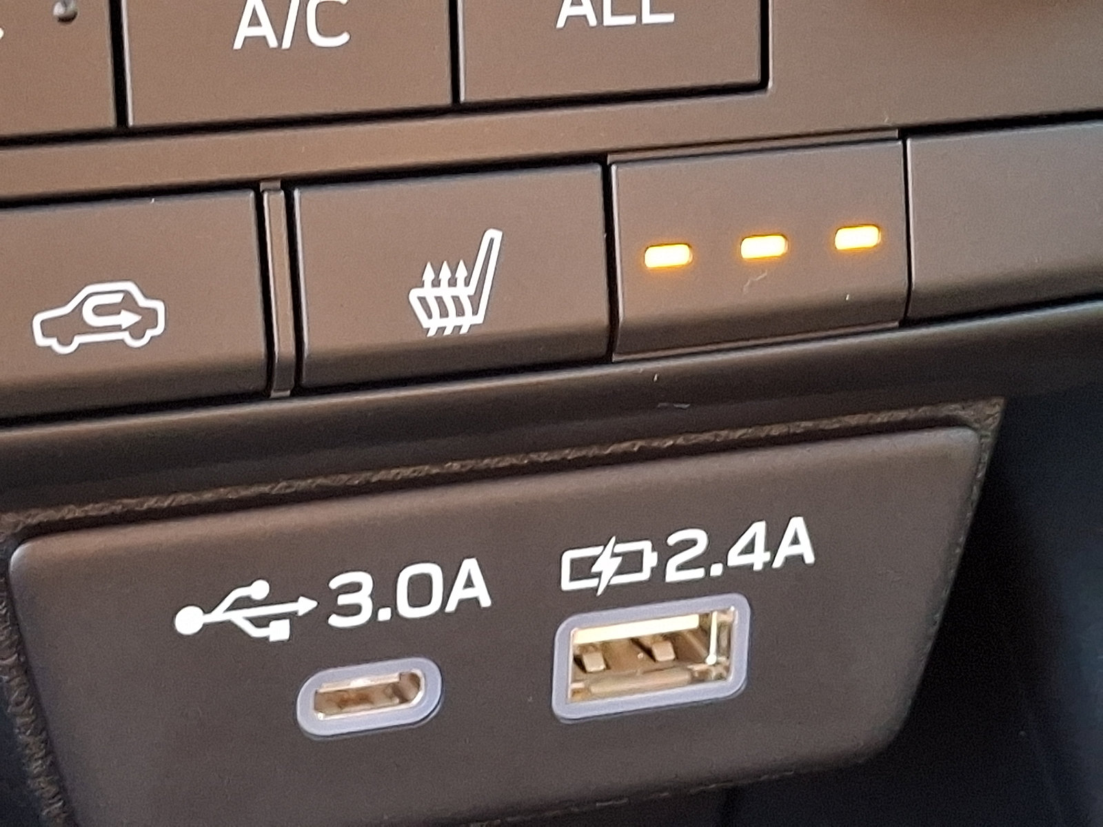New 2026 Subaru Outback Premium AWD/4WD image 15