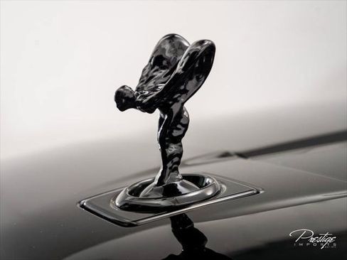 Used 2023 Rolls-Royce Cullinan w/ Cullinan Package AWD/4WD image 4