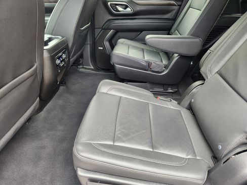 Used 2024 Chevrolet Tahoe Z71 w/ Luxury Package image 13