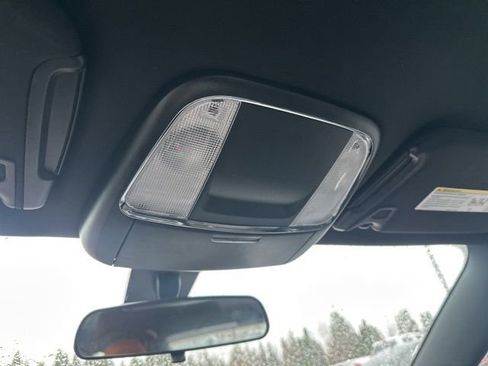 Used 2022 Dodge Charger SXT image 30