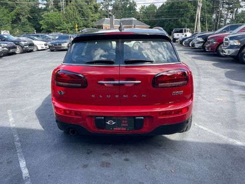 Used 2018 MINI Cooper Clubman FWD image 7