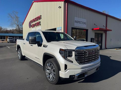 Used 2024 GMC Sierra 1500 Denali w/ Denali Reserve Package image 1