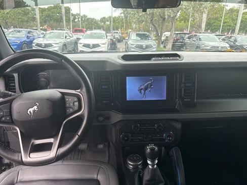 Used 2022 Ford Bronco Black Diamond image 17