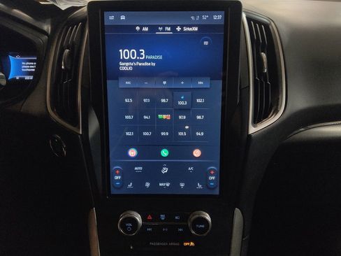 Used 2022 Ford Edge SEL image 25