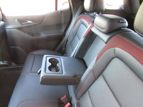 New 2026 Chevrolet Equinox RS image 34