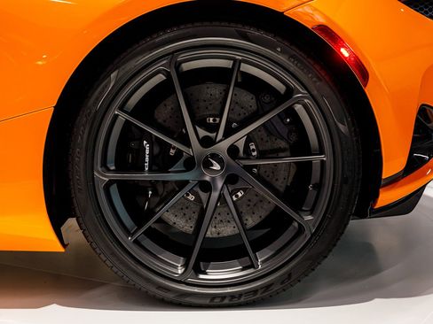 New 2026 McLaren 750S Spider image 32