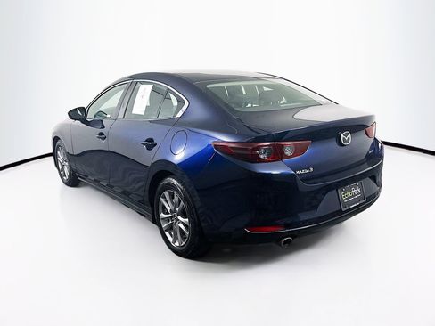 Used 2020 MAZDA MAZDA3 Sedan image 5
