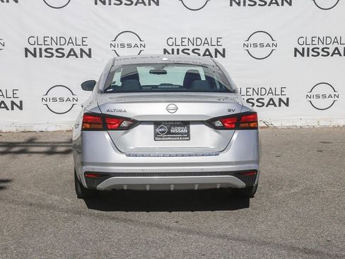 Used 2023 Nissan Altima 2.5 SV FWD image 7