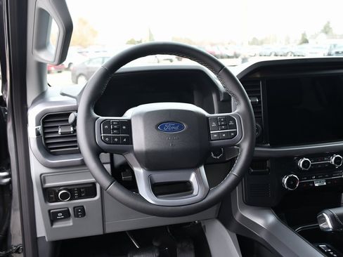 Used 2025 Ford F150 Lightning XLT image 12