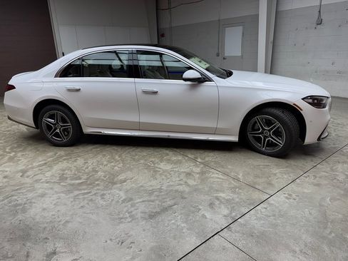 New 2026 Mercedes-Benz S 580 4MATIC Sedan image 6