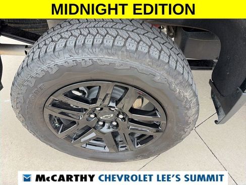 Used 2026 Chevrolet Silverado 1500 LT Trail Boss w/ LT Trail Boss Premium Package AWD/4WD image 21