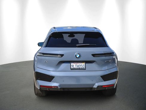 Used 2025 BMW iX xDrive50 image 5