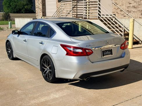 Used 2016 Nissan Altima 2.5 S w/ Power Driver Seat Package FWD image 34