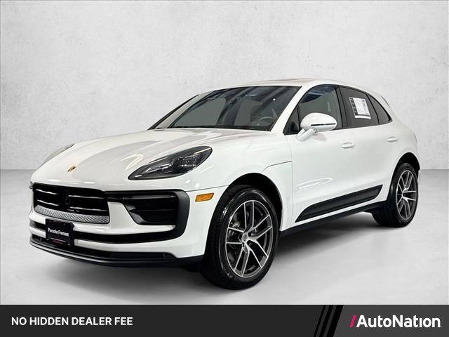 Certified 2026 Porsche Macan AWD/4WD image 1