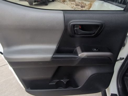 Used 2023 Toyota Tacoma SR5 image 34