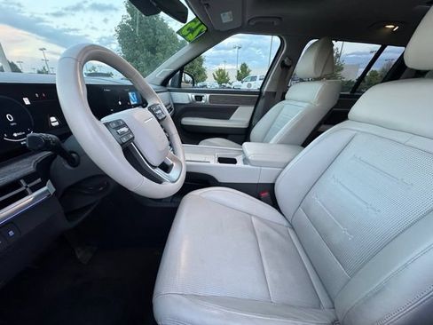 Used 2025 Hyundai Santa Fe Limited FWD image 27