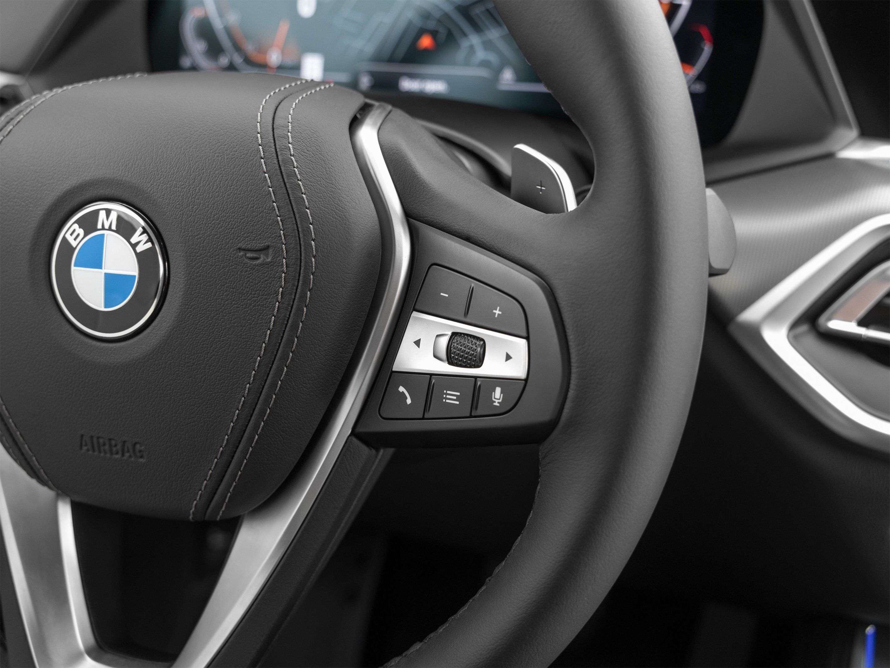 Used 2023 BMW X5 xDrive40i w/ M Sport Package AWD/4WD image 47