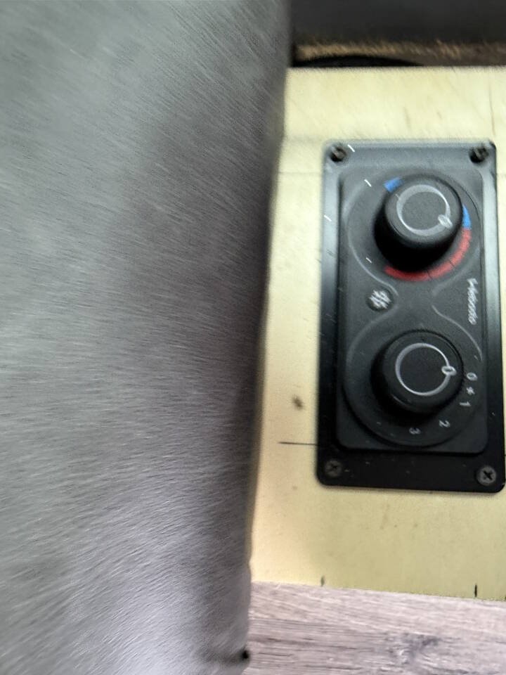Used 2013 Mercedes-Benz Sprinter 2500 image 21