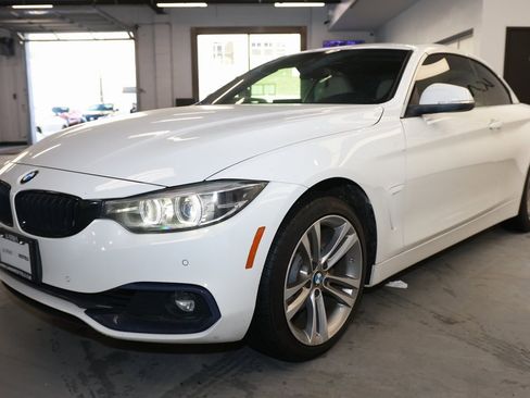 Used 2019 BMW 430i xDrive Convertible w/ Convenience Package image 3