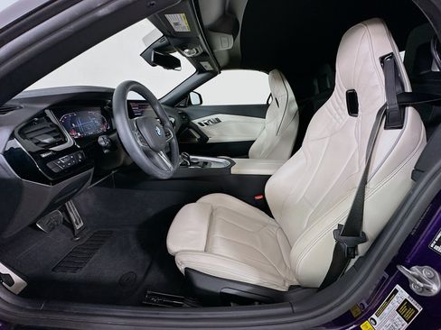 Used 2023 BMW Z4 sDrive30i w/ Premium Package RWD image 32