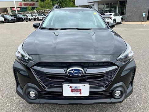 Certified 2024 Subaru Outback Premium AWD/4WD image 2