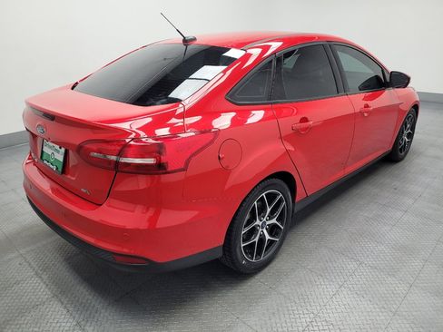 Used 2017 Ford Focus SEL FWD image 10