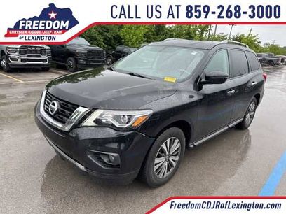 Used 2020 Nissan Pathfinder SV
