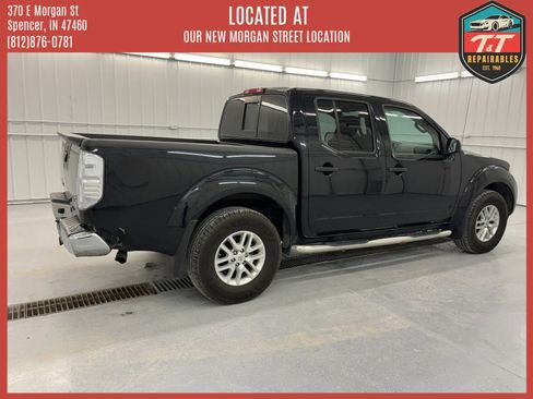 Used 2019 Nissan Frontier SV AWD/4WD image 3