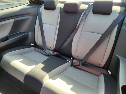 Used 2017 Honda Civic EX-T image 12