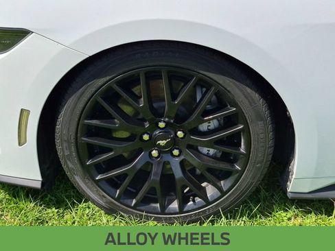 Used 2024 Ford Mustang GT RWD image 12