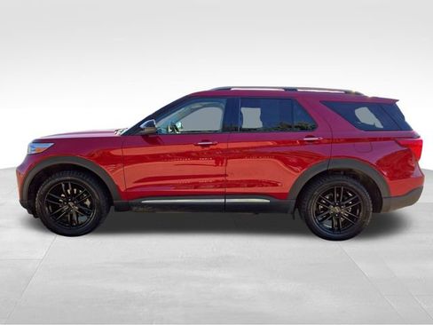 Used 2023 Ford Explorer Platinum w/ Premium Technology Package AWD/4WD image 11