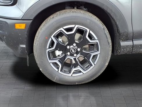 New 2025 Ford Bronco Sport Outer Banks w/ Outer Banks Tech Package+ AWD/4WD image 16