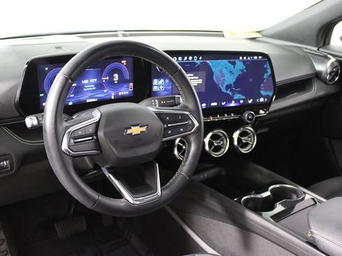 Used 2024 Chevrolet Blazer EV LT AWD/4WD image 5