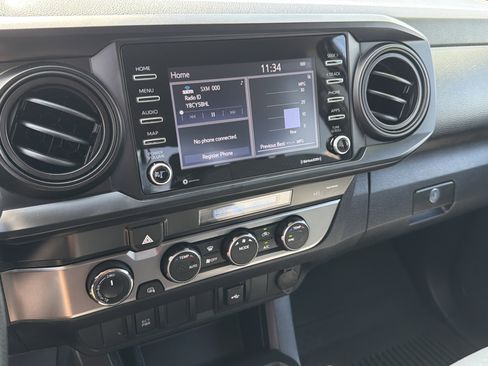 Certified 2022 Toyota Tacoma SR image 6