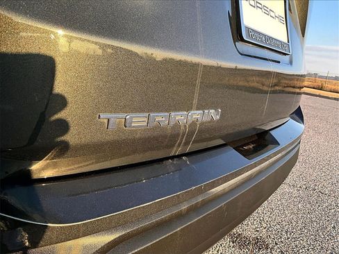 Used 2018 GMC Terrain SLE w/ Driver Convenience Package image 22