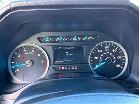 Used 2016 Ford F150 XLT w/ Equipment Group 302A Luxury image 25