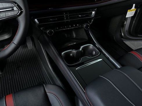 New 2026 Chevrolet Traverse RS w/ LPO, Floor Liner Package image 15