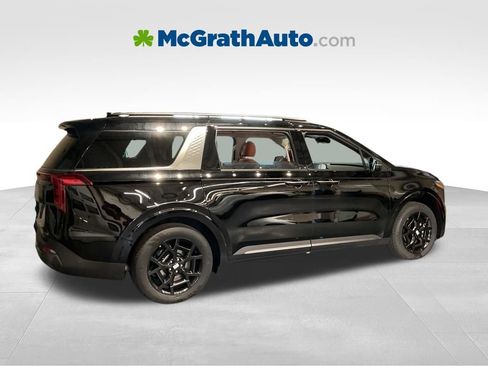 New 2026 Kia Carnival SX FWD image 4