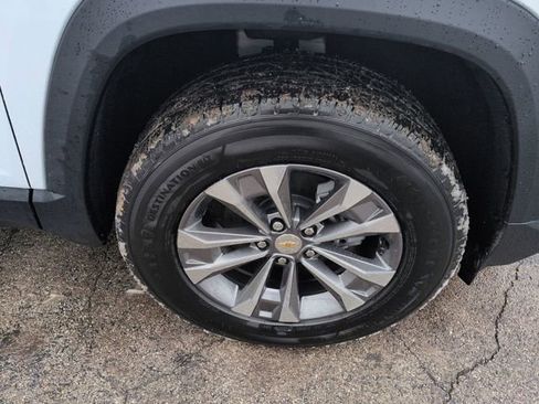 New 2026 Chevrolet Equinox LT AWD/4WD image 33