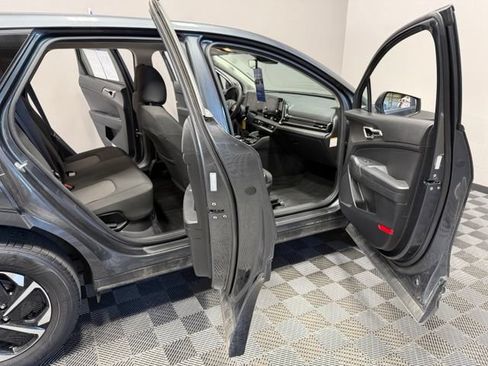 Used 2023 Kia Sportage LX AWD/4WD image 22
