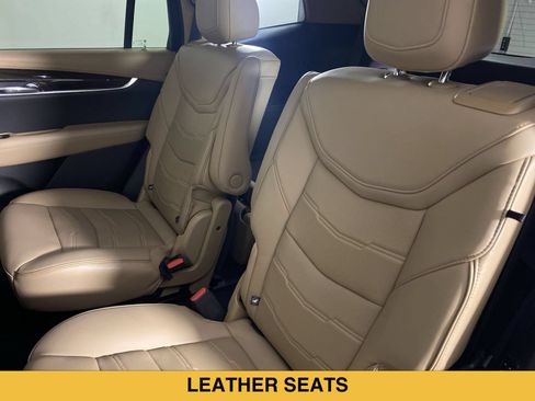 Certified 2023 Cadillac XT6 Sport w/ Platinum Package AWD/4WD image 15