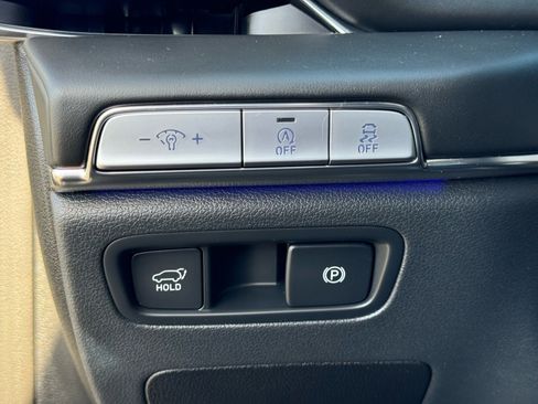 Used 2024 Genesis GV80 2.5T image 22