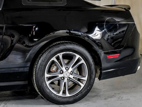 Used 2014 Ford Mustang Premium w/ Equipment Group 201A image 13