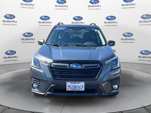 Used 2023 Subaru Forester Limited AWD/4WD image 8