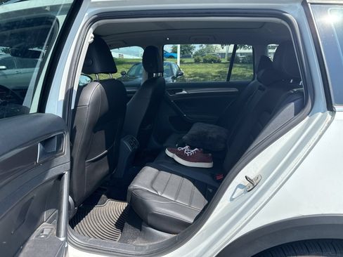 Used 2017 Volkswagen Golf Alltrack SEL AWD/4WD image 20