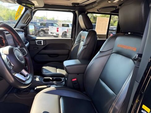 Used 2020 Jeep Gladiator Mojave AWD/4WD image 17