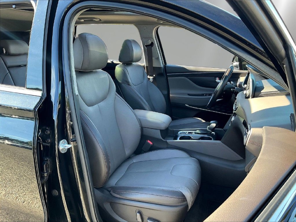Used 2020 Hyundai Santa Fe SEL w/ Convenience + Premium Package FWD image 30
