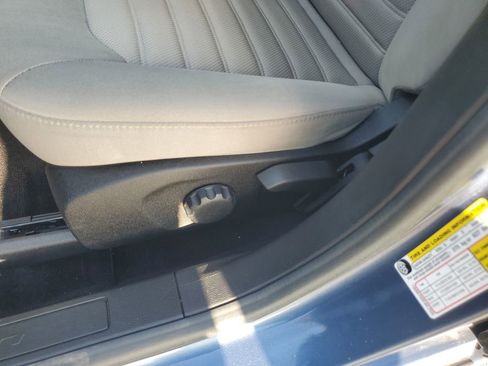 Used 2019 Ford Fusion S FWD image 16