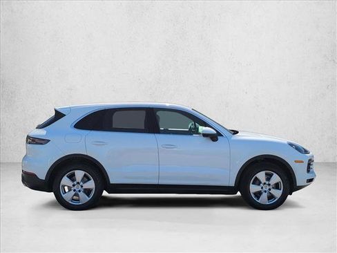 Used 2019 Porsche Cayenne AWD/4WD image 4